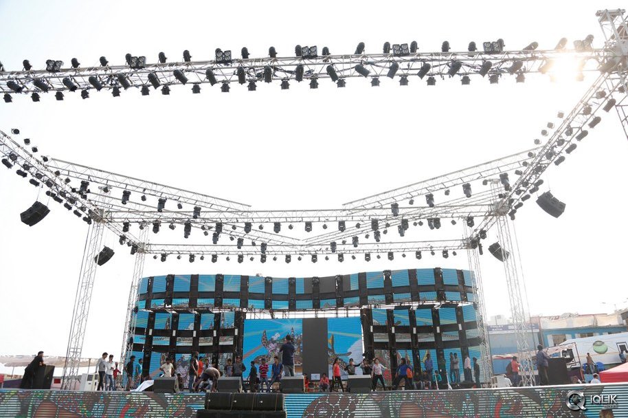 Sarrainodu-Movie-Audio-Celebrations